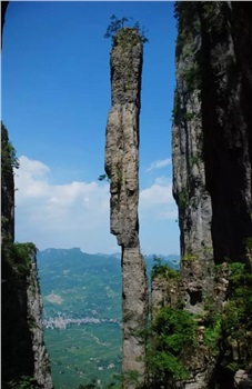 恩施大峽谷、土司城、石門河、女兒城、土家歌舞表演、汽車三日游