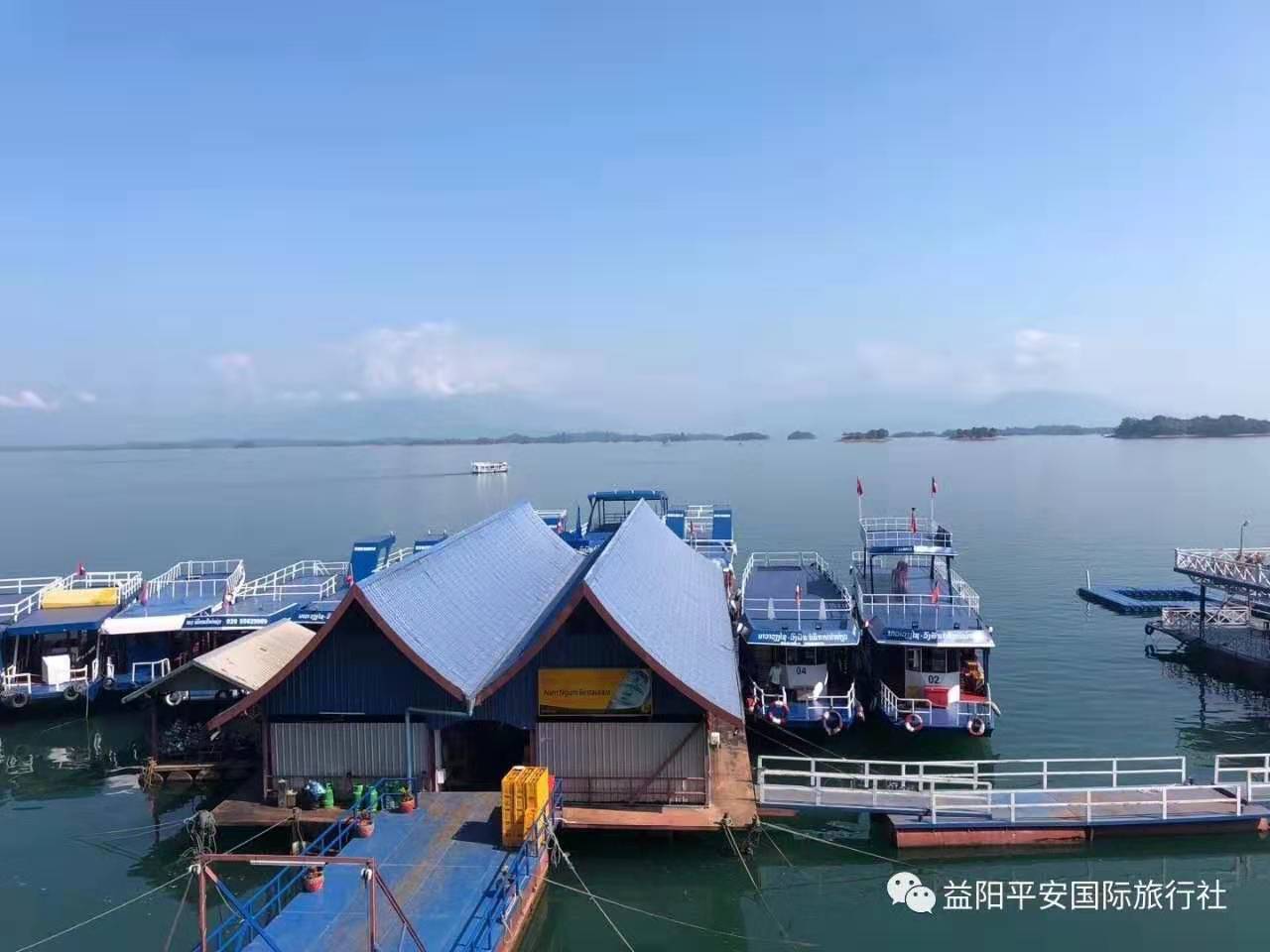 老撾?萬(wàn)象、萬(wàn)榮、瑯勃拉邦雙飛六日游