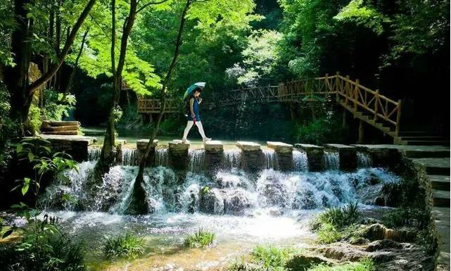 湖北古隆中、唐城、香水河、襄陽古城